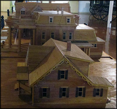 The Allen County Museum has a set of model houses.