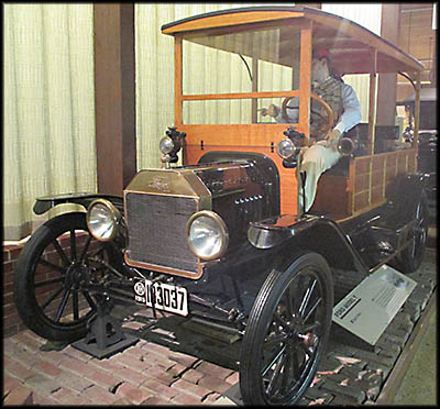 National Road & Zane Grey Museum Ford Model T Depot Hack