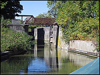 Issac Ludwig Mill Approaching the Canal Lock