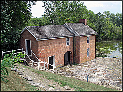 Johnston Farm and Indian Agency Spring House