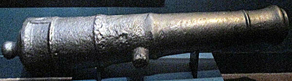 Museum of the American Revolution Museums rarely allow visitors to touch authentic historic artifacts, so here's an exception. You can touch this late 18th century gun as much as you'd like.