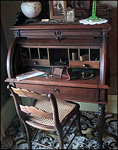 Oak Hill Cottage Doctor Johannes Aten Jones' Desk